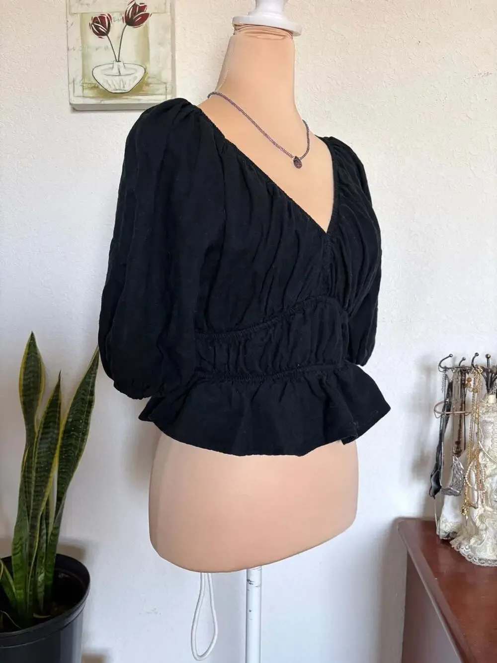 Abercrombie & Fitch Black Ruched Peplum Top